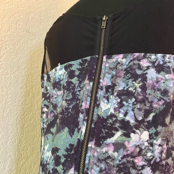 Kimchi Blue Watercolor Dress - Picture 9 of 9